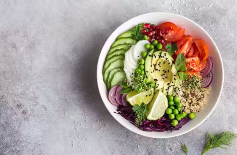 ‘Food Sequencing’ Really can help your Glucose Levels. Here’s what Science says about Eating Salad Before Carbs
