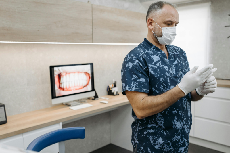 Why Going to the Dentist Feels So Scary (And How to Cope)